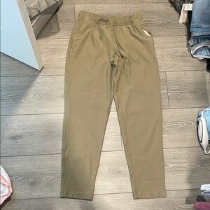 Uniqlo Tan Sweatpants with Elastic Waistband and Relaxed Fit